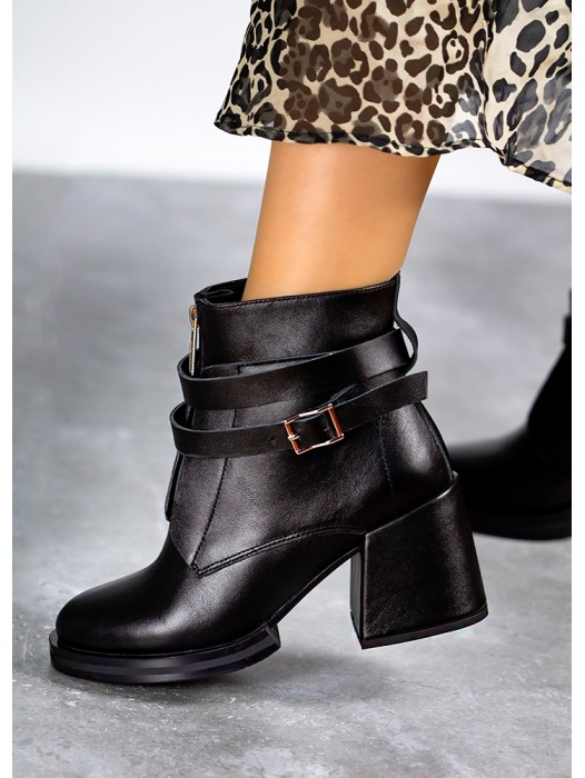 Черевики ботильйони жіночі шкіряні чорні Злата 8035-28
