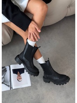Ботинки женские кожаные черные с резинкой 8240-28