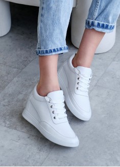 Туфлі на платформі